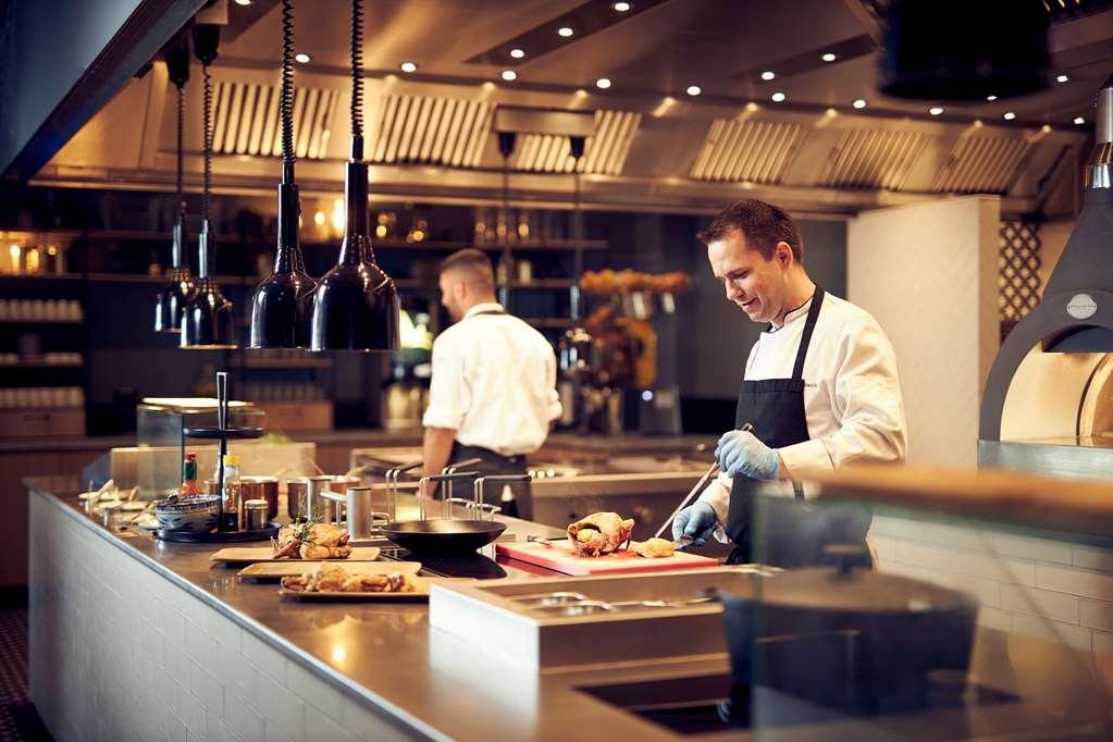 Van Der Valk Hotel Melle - Osnabrueck מסעדה תמונה